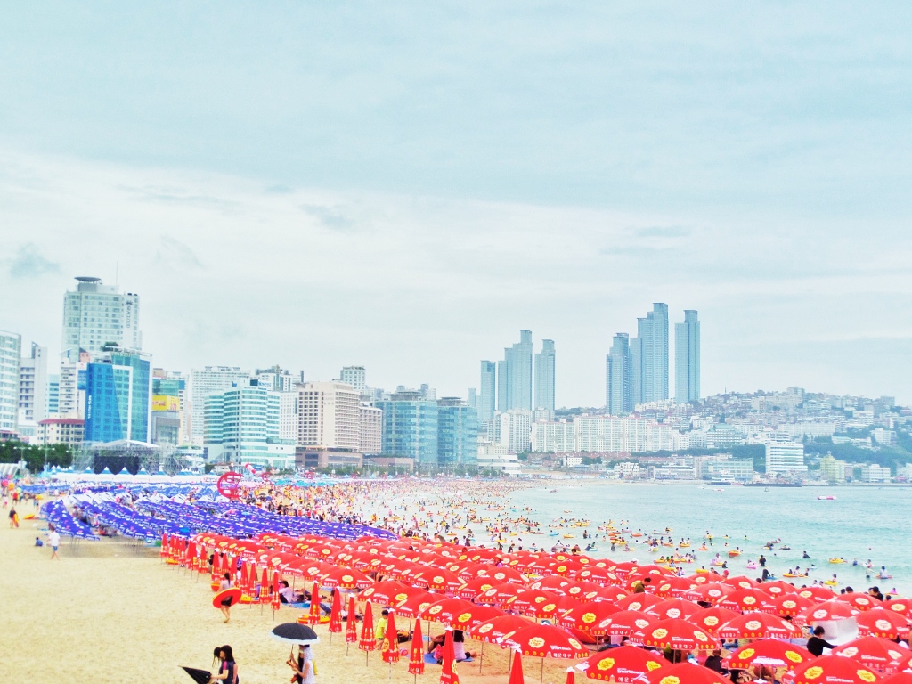 Busan Haeundae Beach | Weekend in Photos