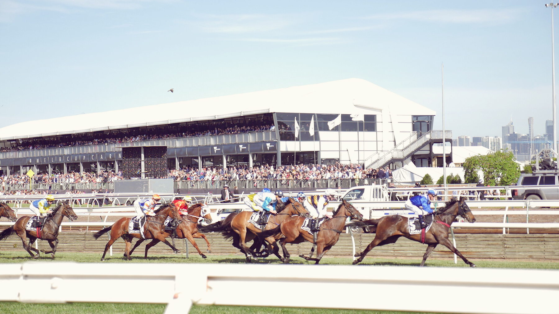 KENNEDY OAKS DAY DURING THE MELBOURNE CUP - BiiBiiBeauty