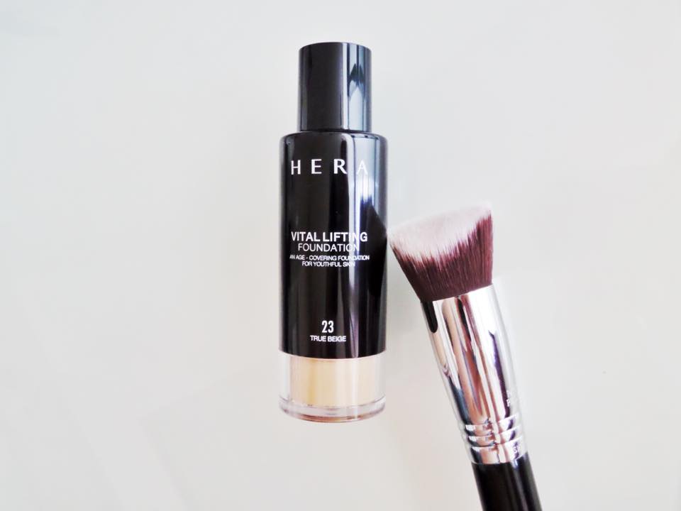 HERA VITA LIFTING FOUNDATION REVIEW